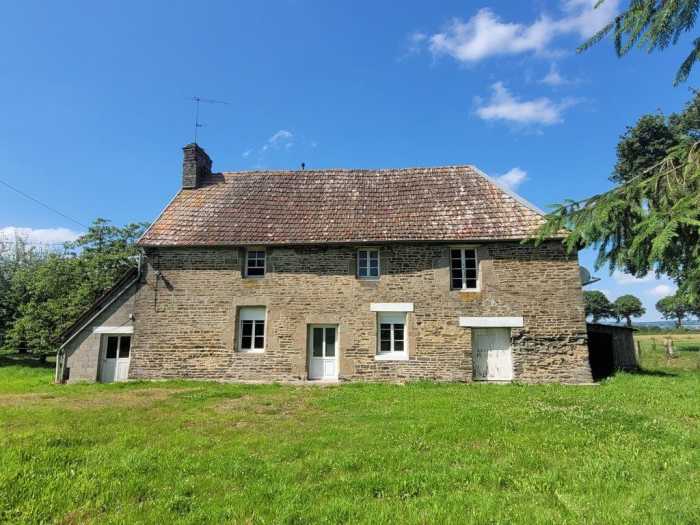 AHIN-MF-1297DM50 St Hilaire du Harcouet 50600 Beautiful property with outbuildings on 4 hectares